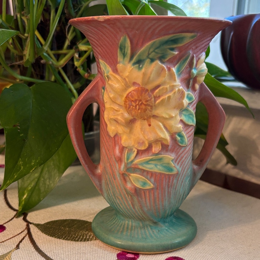 Roseville Yellow Peony Vase with Handles 59-6